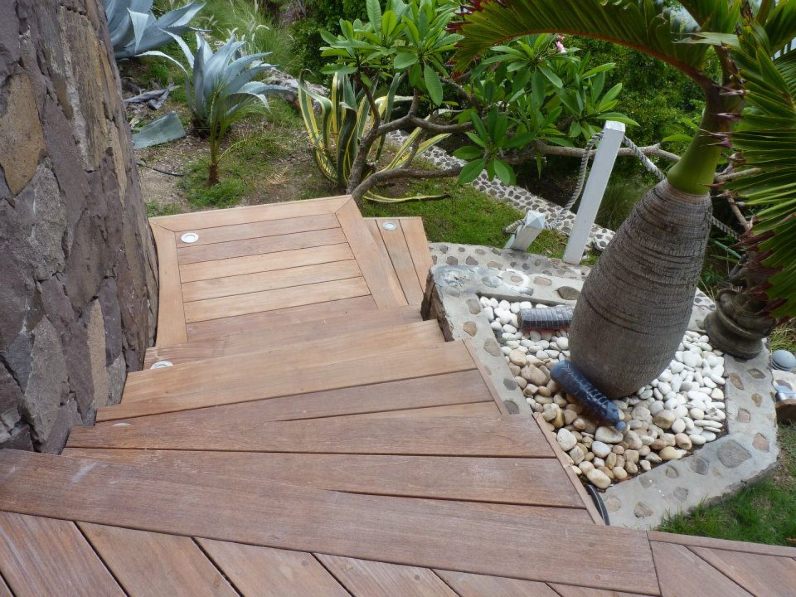 Escalier en lame de deck ipé