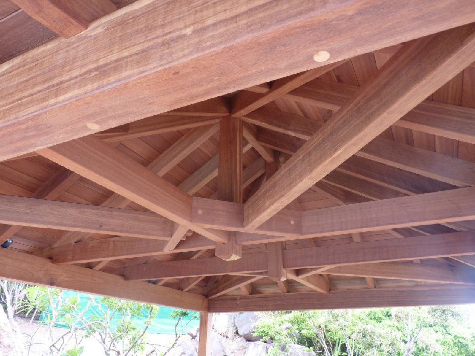 Charpente en ipé du Brésil