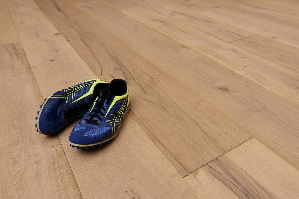 Chêne aspect nvisible huilé