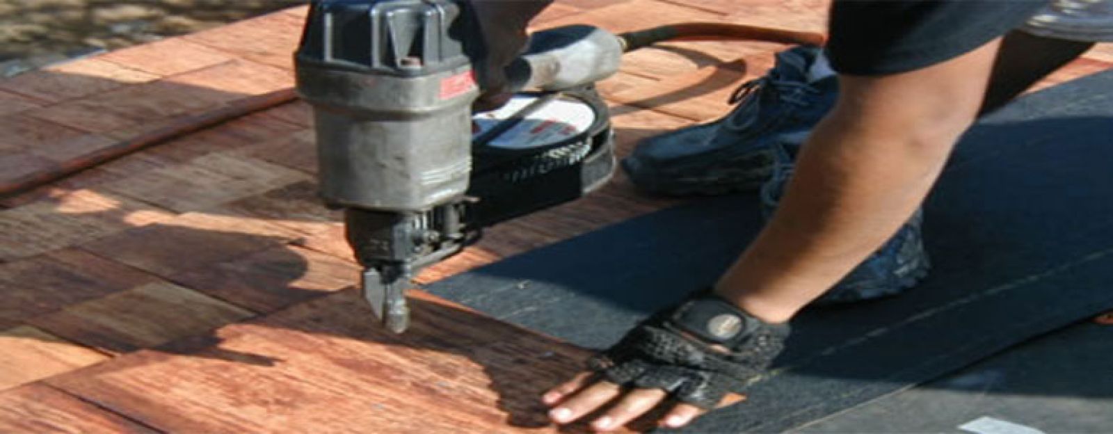 Pose des bardeaux en Wallaba