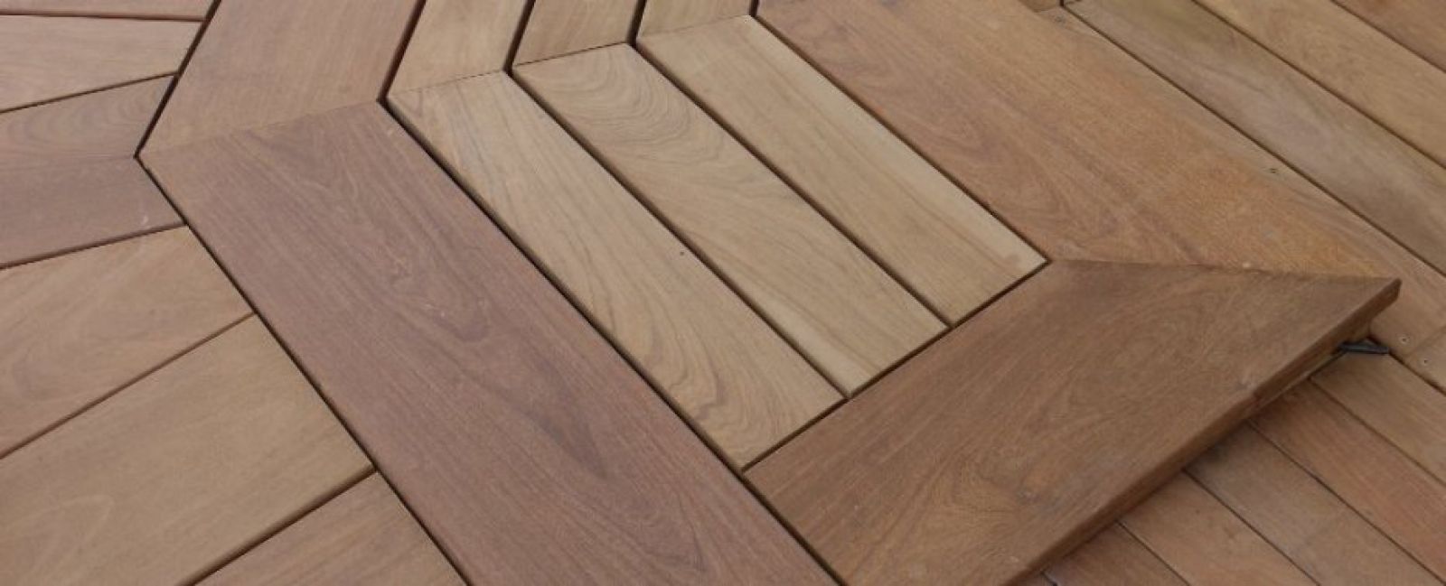 Lames en ipé, largeurs mélangées, 95, 145, 195 et 240  mm