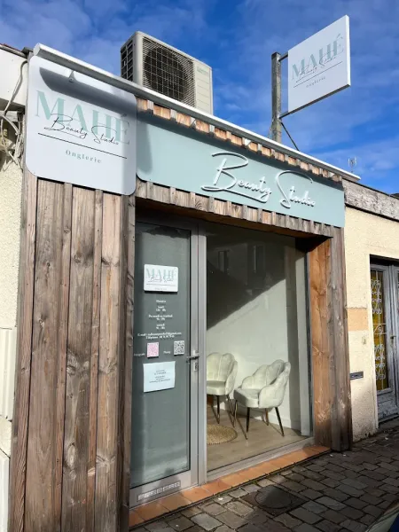 prothésiste et artiste ongulaire à Gujan Mestras