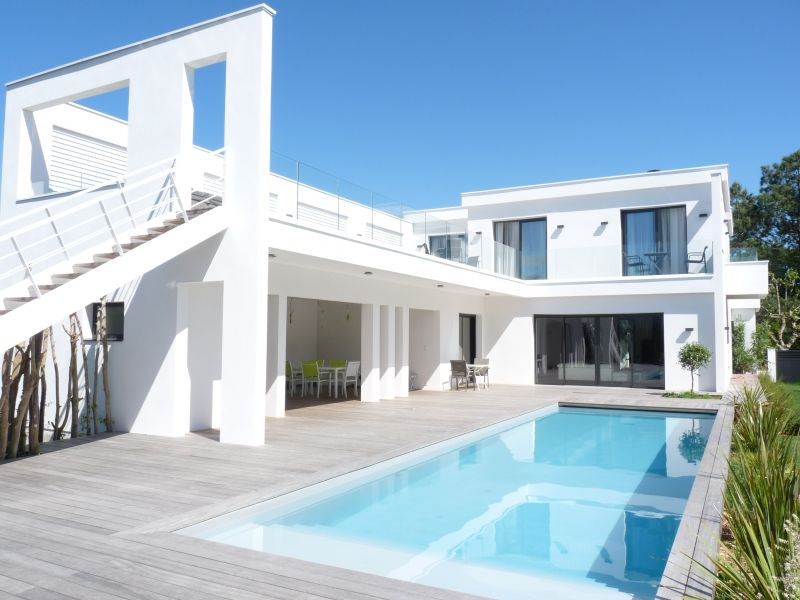 Deck de piscine en Padouk en 21x145 mm